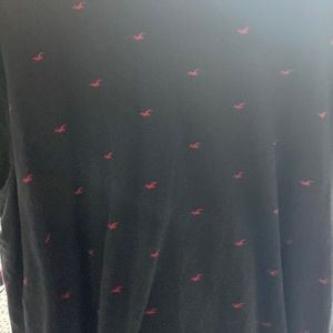 Hollister must-have T-shirt collection